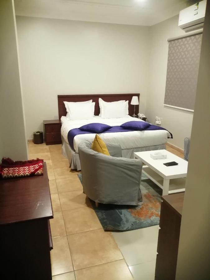 Nozol Al Toot Furnished Units Aparthotel Riyadh Ngoại thất bức ảnh